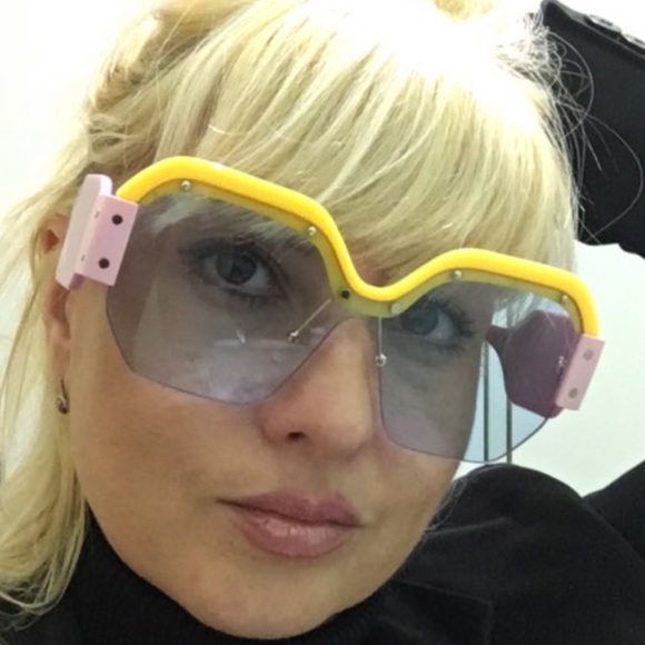 Sunglasses - Picture 3 of 3